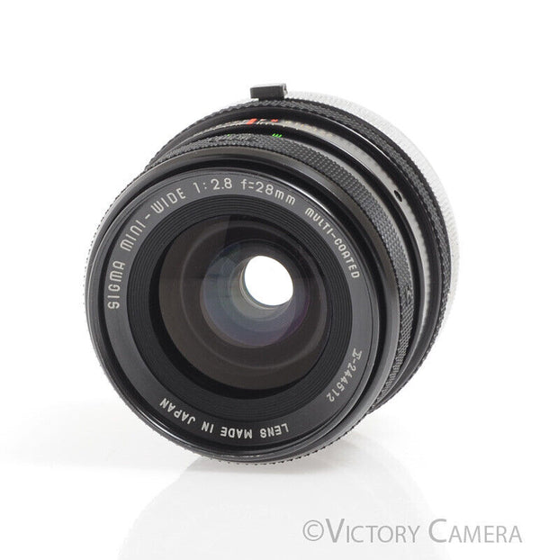 Sigma Mini-Wide 28mm f2.8 MC Manual Focus Wide Angle Prime Canon FD Le