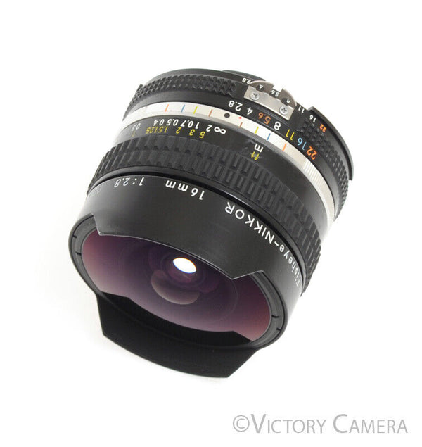 Nikon Nikkor 16mm f2.8 Fisheye AI-S Lens