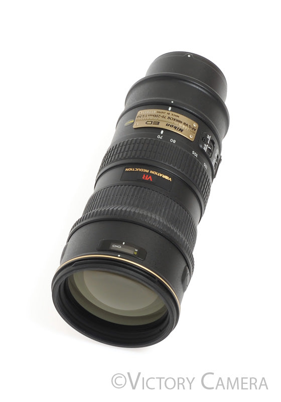 Nikon AF-S Nikkor 70-200mm f2.8 G ED VR Telephoto Zoom Lens -Clean w/
