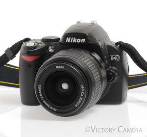 Nikon D40 6.1MP Digital SLR Camera w/ 18-55mm f3.5-5.6G II Zoom Lens -