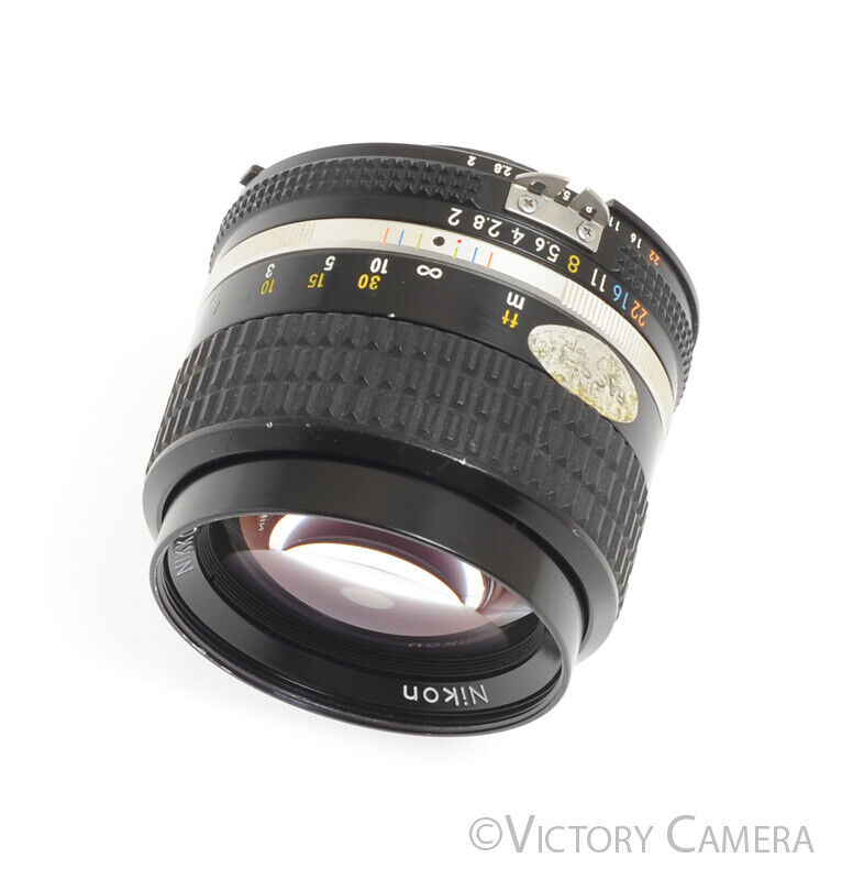 Nikon Nikkor 85mm F2.0 AI-S Manual Focus Portrait Lens