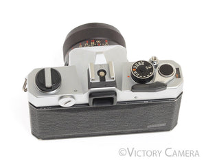 Fuji Fujica ST605 Chrome 35mm M42 Screw Mount Camera w/ 55mm f1.8 Lens