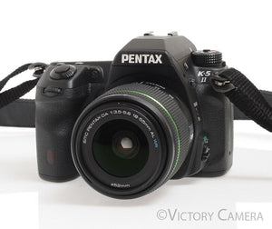 Pentax K-5 II 16.3MP Digital SLR w/ Pentax-DA 18-55mm f3.5-5.6 Zoom Le