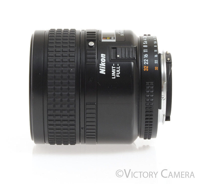 Nikon Micro-Nikkor 60mm F2.8 D Autofocus 1:1 Macro Lens -Clean-
