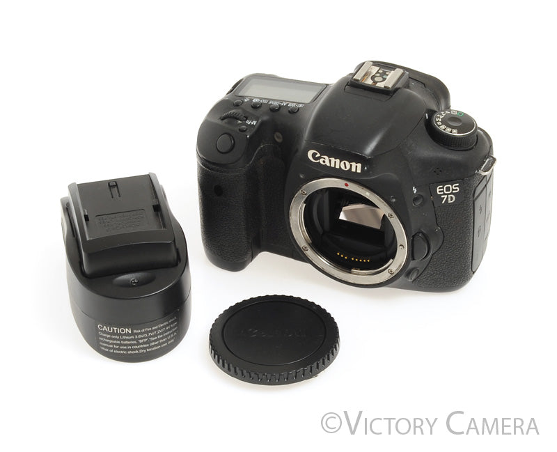 Canon EOS 7D 18MP Digital SLR Camera Body &amp; Charger [GOOD]