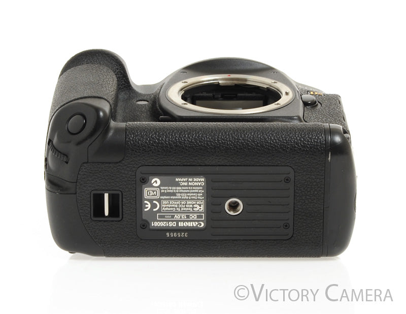 Canon EOS 1Ds Mark II (2) 16.7MP Digital SLR Body 2 Batteries Charger [EXC+] - Victory Camera