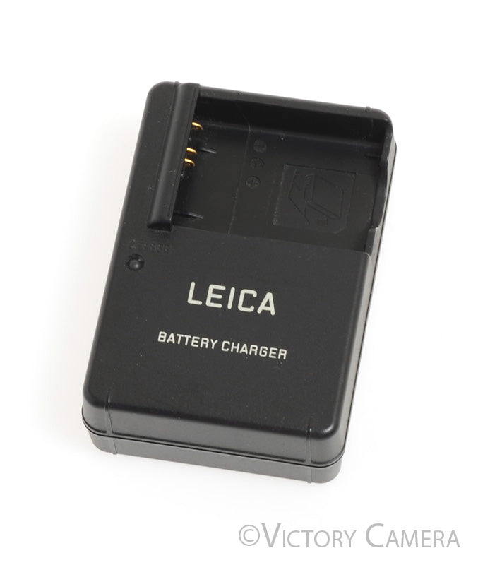 Leica Genuine BC-DC7-U Battery Charger for V-Lux 20, V-Lux 30, V-Lux 40 - Victory Camera