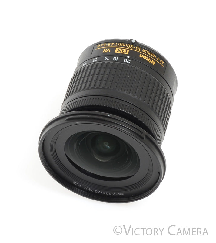 Nikon AF-P Nikkor 10-20mm f4.5-5.6 G VR DX Wide Angle Zoom Lens w/ Shade  -Clean-
