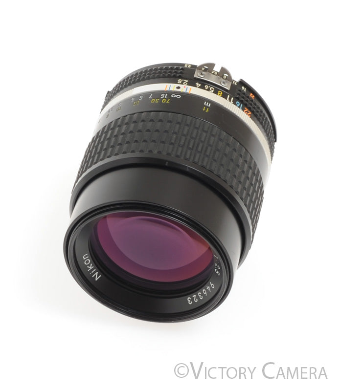 Nikon Nikkor 105mm f2.5 AI-S AIS Prime Portrait Lens -Clean- - Victory Camera