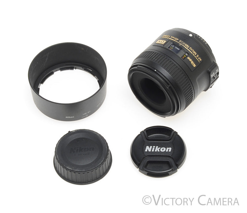 Nikon Micro Nikkor AF-S 40mm f2.8 G DX 1:1 Macro Prime Lens w/ Shade [MINT-]