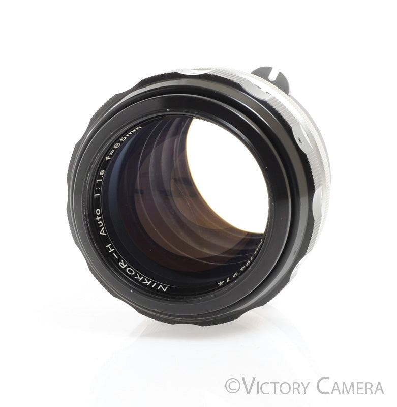 Nikon Nikkor-H 85mm f1.8 non-AI Portrait Prime Lens -Clean-