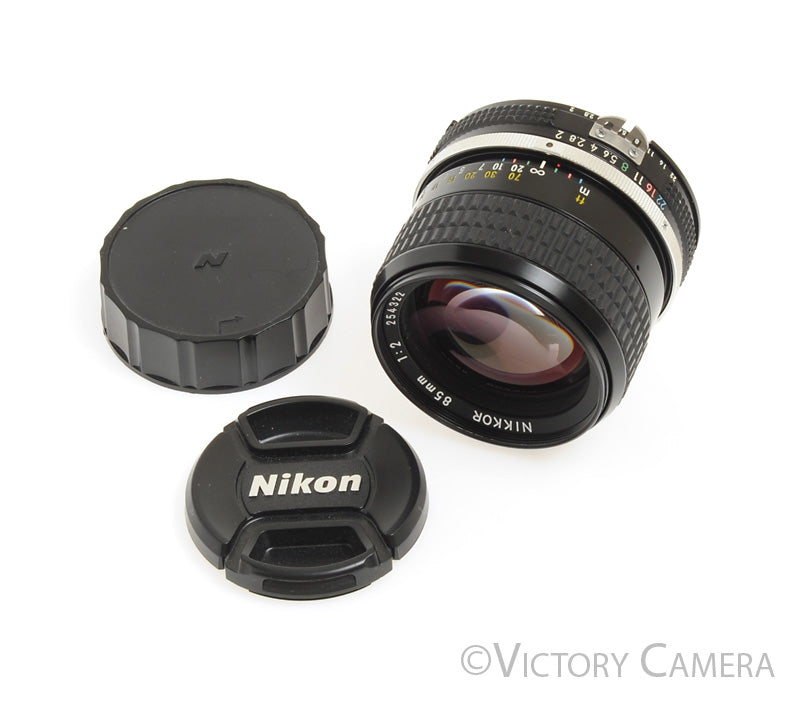 Nikon Nikkor 85mm f2.0 AI Manual Focus Portrait Lens  [MINT-]