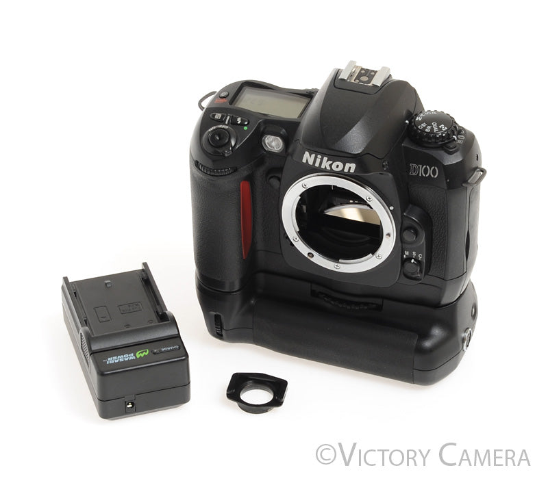 Nikon D100 6.1MP Digital SLR Camera w/ Battery Grip + 2 Batteries