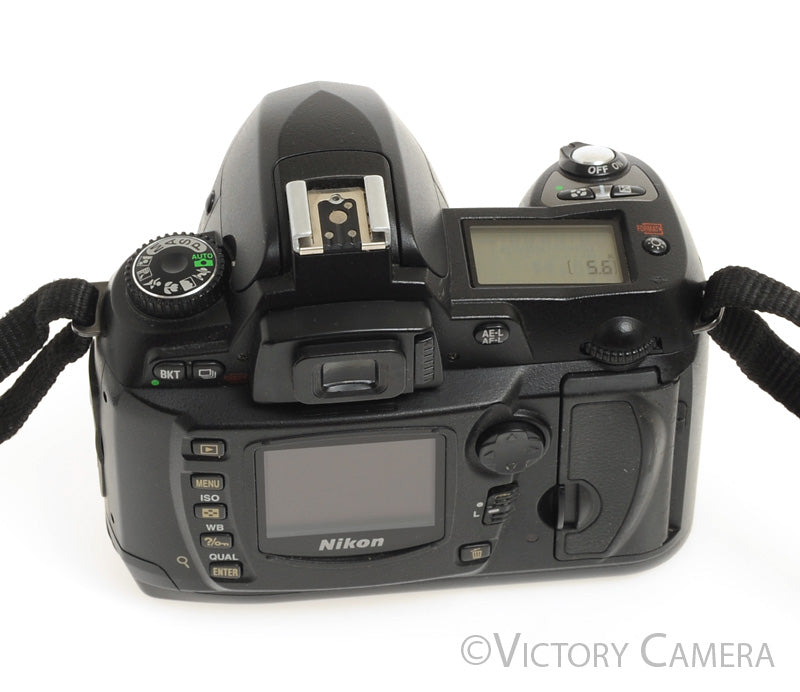 Nikon D70 Digital SLR Camera Body w/ Battery &amp; Charger [EXC-]