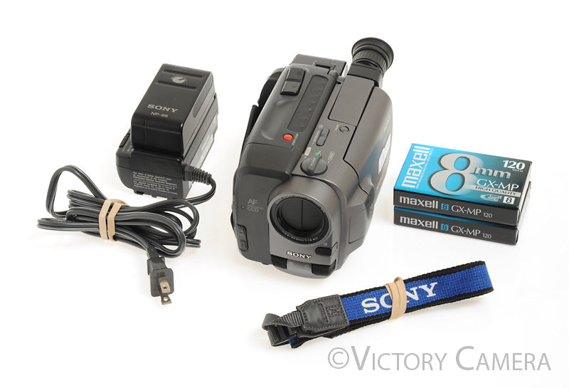 Sony Handycam CCD-TRV70 Video Hi8 Camcorder w/ 2 Batteries + 2 Tapes [EXC]