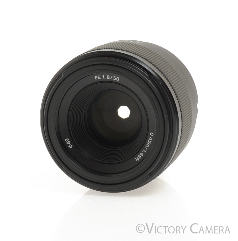 Sony FE 50mm f1.8 SEL50F18F Autofocus Prime Lens for E Mount w/ Shade [EXC+] - Victory Camera