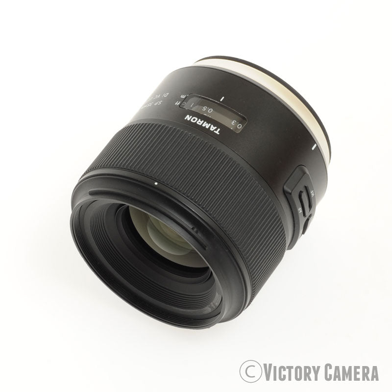 Tamron 35mm f1.8 Di VC USD Wide Angle Lens for Canon EF [EXC] - Victory Camera