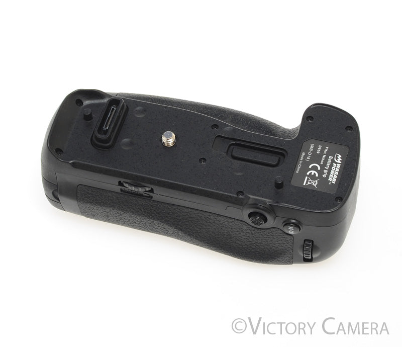 Wasabi Battery Grip for Nikon MB-D18 [EXC+]