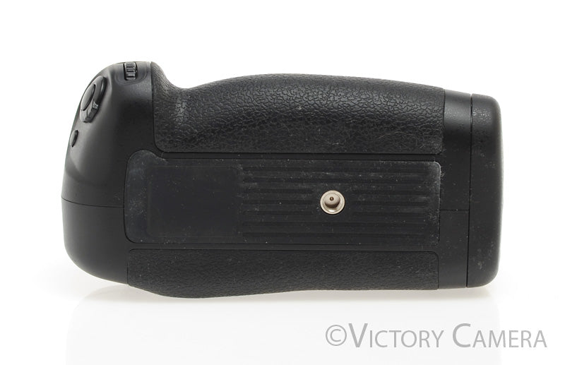 Wasabi Battery Grip for Nikon MB-D18 [EXC+]